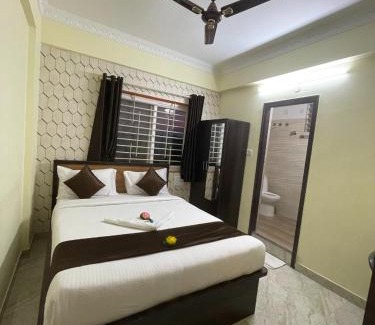 Electronic City Phase II Cama Y Desayuno | Hotel East park Electronic City