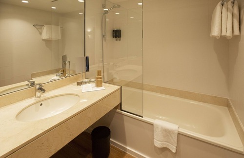 Riudellots de la Selva Hotel | Hotel Eden Park