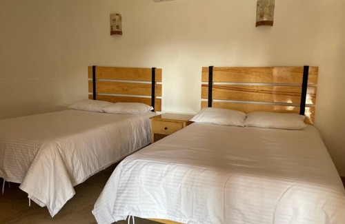 Ezequiel Montes Hotel | Hotel El Porvenir