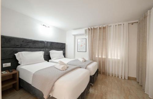 Qafe e Gjashtes Hotel | Hotel Elite Sarande