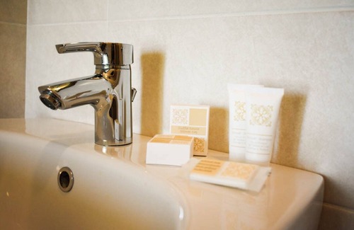 Pesaro Hotel | Hotel Embassy Pesaro