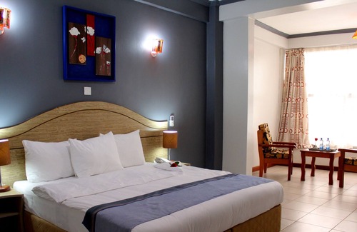 Westlands Hotel | Hotel Emerald