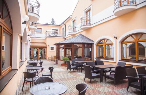 Zlate Moravce Hotel | Hotel Eminent