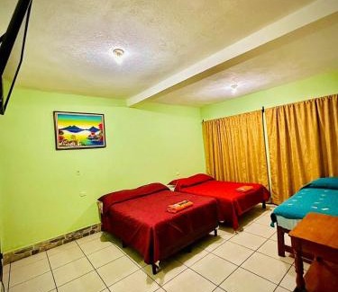 Panajachel Hotel | Hotel Emiss Panajachel