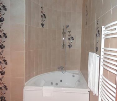 Craiova Hotel | Hotel Emma West