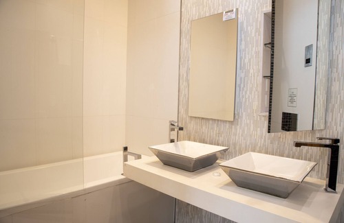 Mombasa Hotel | Hotel English Point Marina & Spa