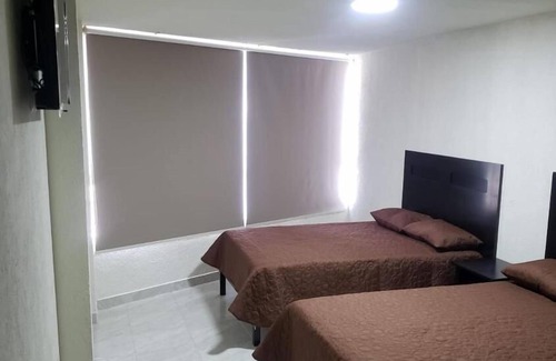León Hotel | Hotel Estadía