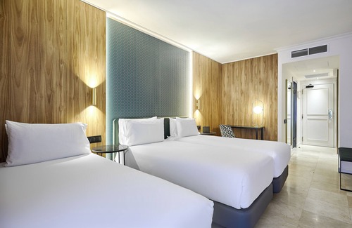El Putget i Farro Hotel | Hotel Exe Mitre