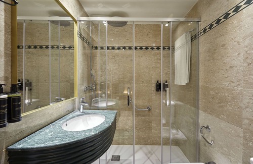 El Putget i Farro Hotel | Hotel Exe Mitre