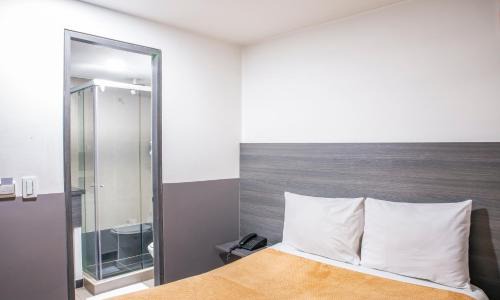 Chapinero Hotel | Hotel Express 53