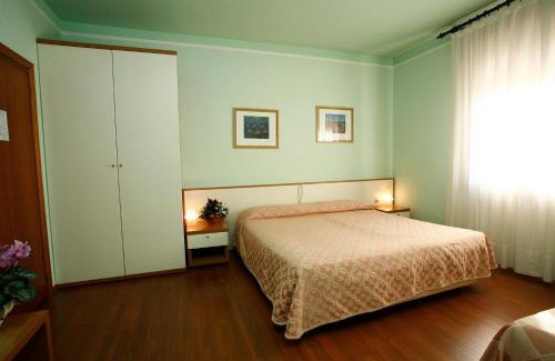 San Zenone degli Ezzelini Hotel | Hotel Ezzelino