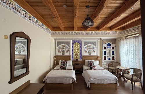 Bukhara Hotel | Hotel Fatima