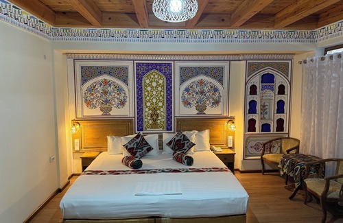 Bukhara Hotel | Hotel Fatima