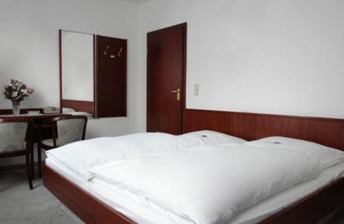 Stuttgart Casa | Hotel Filoxenia
