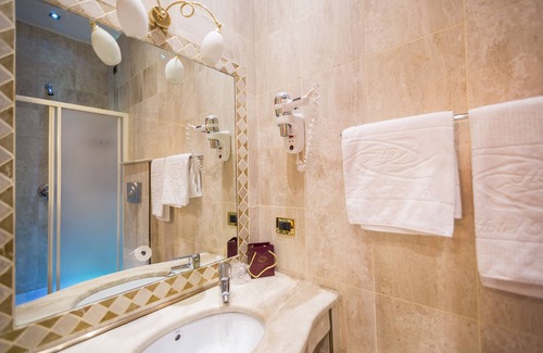 Milan Hotel | Hotel Fiorella Milano