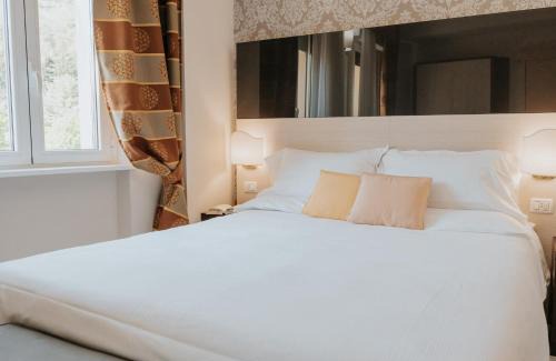 Carciano Hotel | Hotel Flora
