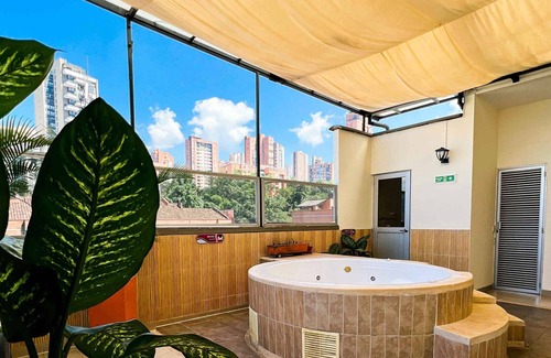 Zona Rosa Hotel | Hotel Florencia Plaza