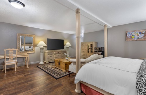 Laramie Hotel | HOTEL FUZION INN & SUITES