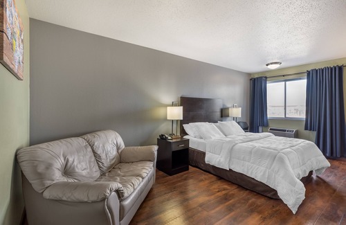 Laramie Hotel | HOTEL FUZION INN & SUITES
