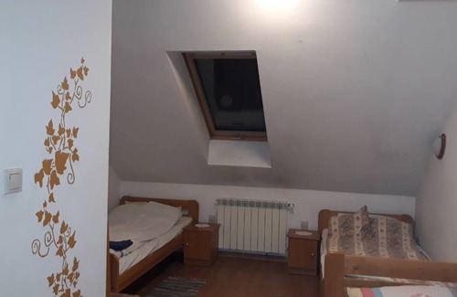 Wywłoczka Hotel | Hotel Gajówka w Wywłoczce