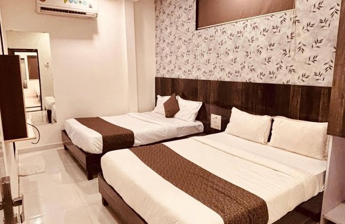 Kurla West Hotel | Hotel Garden Palace