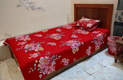 Dhaka Hotel | Hotel Garden View Jatrabari