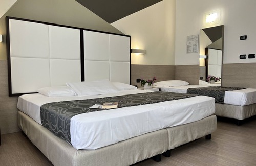 Romano Canavese Hotel | Hotel Gardenia