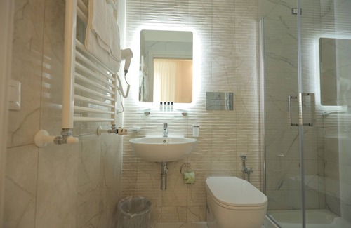 Naples City Centre Hotel | Hotel Garibaldi