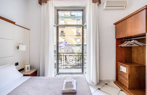 Naples City Centre Hotel | Hotel Garibaldi