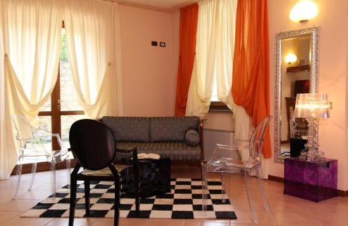 Tignale Hotel | Hotel Garnì Al Poggio