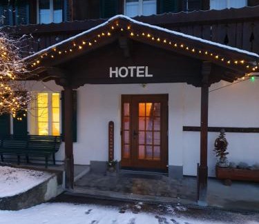 Lenk Hotel | Hotel Garni Alpenruh