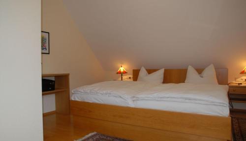 Gemarkung Oberdigisheim Hotel | Hotel Garni Grottental