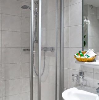Außerweerberg Hotel | Hotel Garni Regina