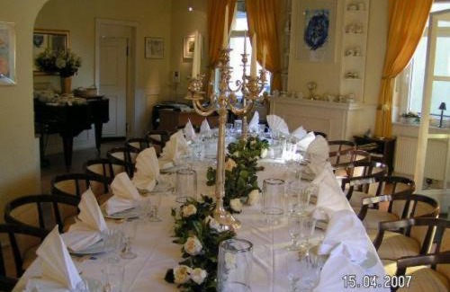 Worringen Casa | Hotel Gasthaus Krone