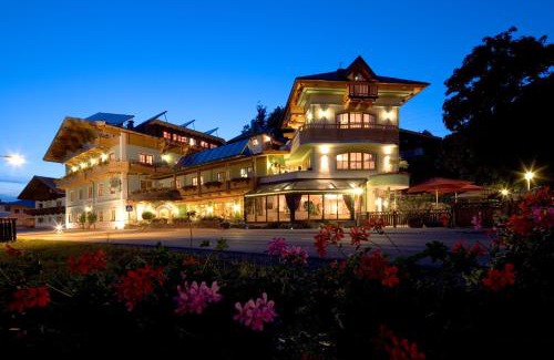 Fieberbrunn Hotel | Hotel Gasthof Obermair
