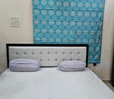 Varanasi Casa | Hotel Gautam Garden Lawn & Banquet Hall Near Kash Vishwanath Temple - Fully Air Conditioning Hotel