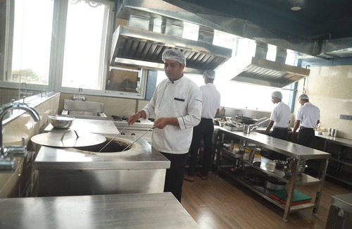 Deoghar Hotel | Hotel Geetanjali International Annex