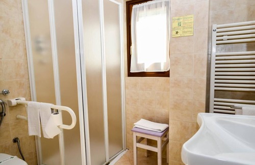 Saint Jacques Hotel | Hotel Genzianella