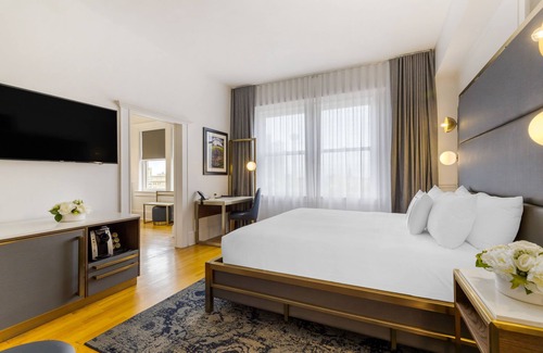 Downtown San Antonio Hotel | Hotel Gibbs Downtown Riverwalk