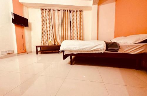 Chandigarh Hotel | Hotel Giriraj Zirakpur