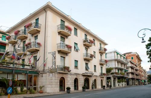 Rapallo Hotel | Hotel Giulio Cesare
