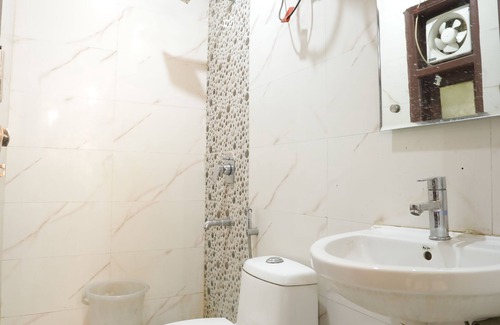 Mahipalpur Extension Hotel | HOTEL GLOBAL STAY Near Delhi Airport
