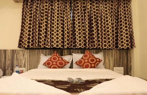 Jogeshwari West Hotel | Hotel Golden Inn