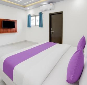 Pune Casa | Hotel Golden Look Inn