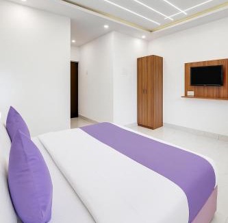 Pune Casa | Hotel Golden Look Inn