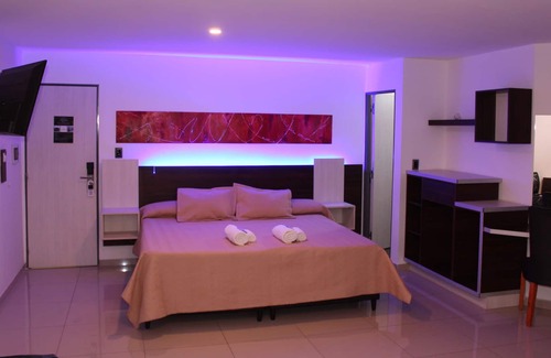 Villa Carlos Paz Hotel | HOTEL GOLEN ROSS