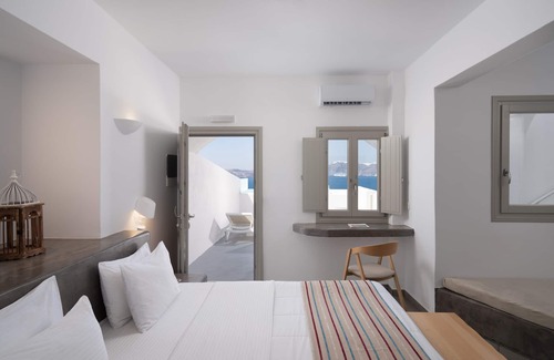 Akrotiri Hotel | Hotel Goulielmos