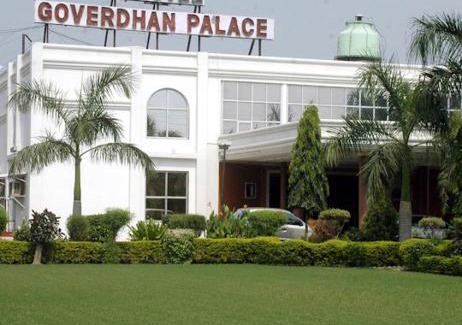 Mathura Hotel | Hotel Goverdhan Palace , Mathura