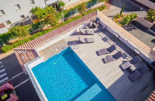 Agde Hotel | Hotel Grand Cap Rooftop Pool