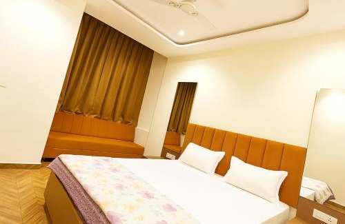 Sadabad Hotel | Hotel Grand Lucent